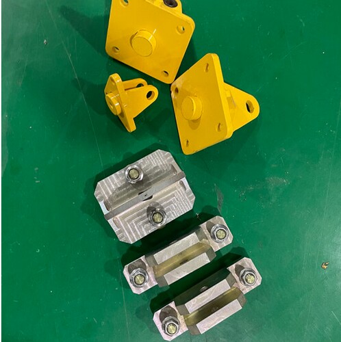 通用发动机拖架配件